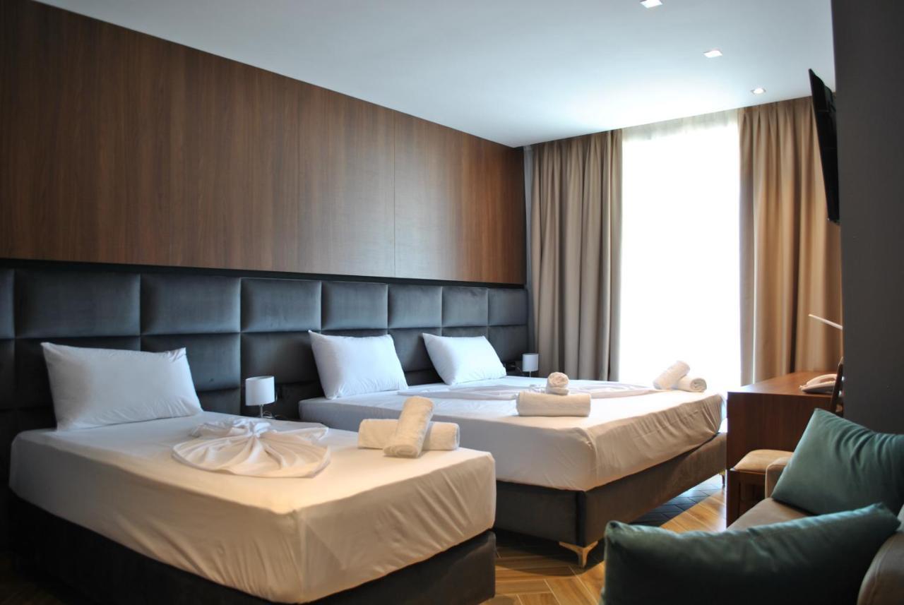 Twin Towers Hotel City & Beach Resort Shëngjin Exteriér fotografie