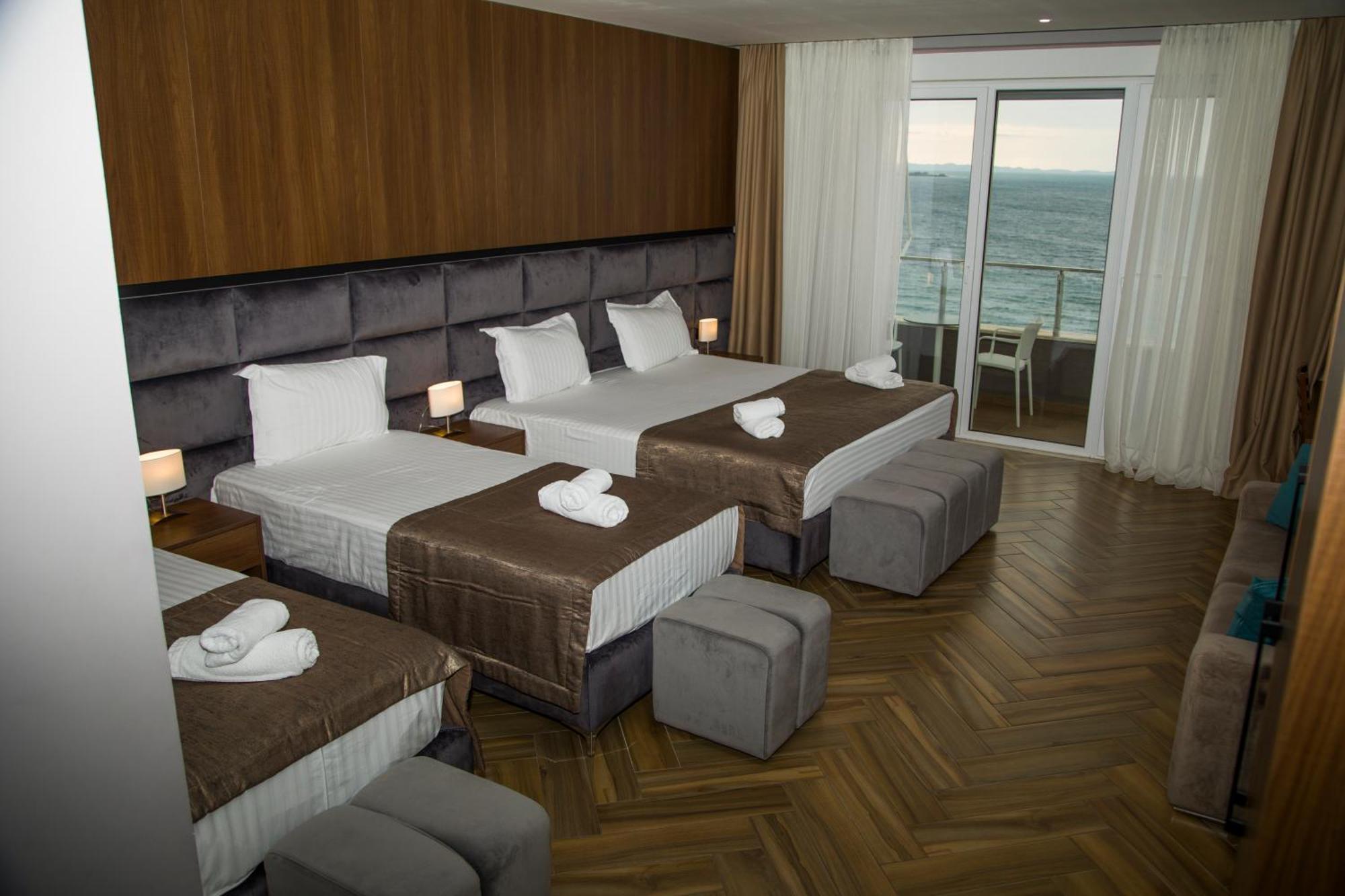 Twin Towers Hotel City & Beach Resort Shëngjin Exteriér fotografie