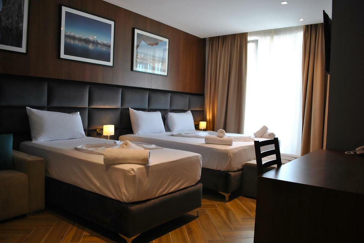 Twin Towers Hotel City & Beach Resort Shëngjin Exteriér fotografie