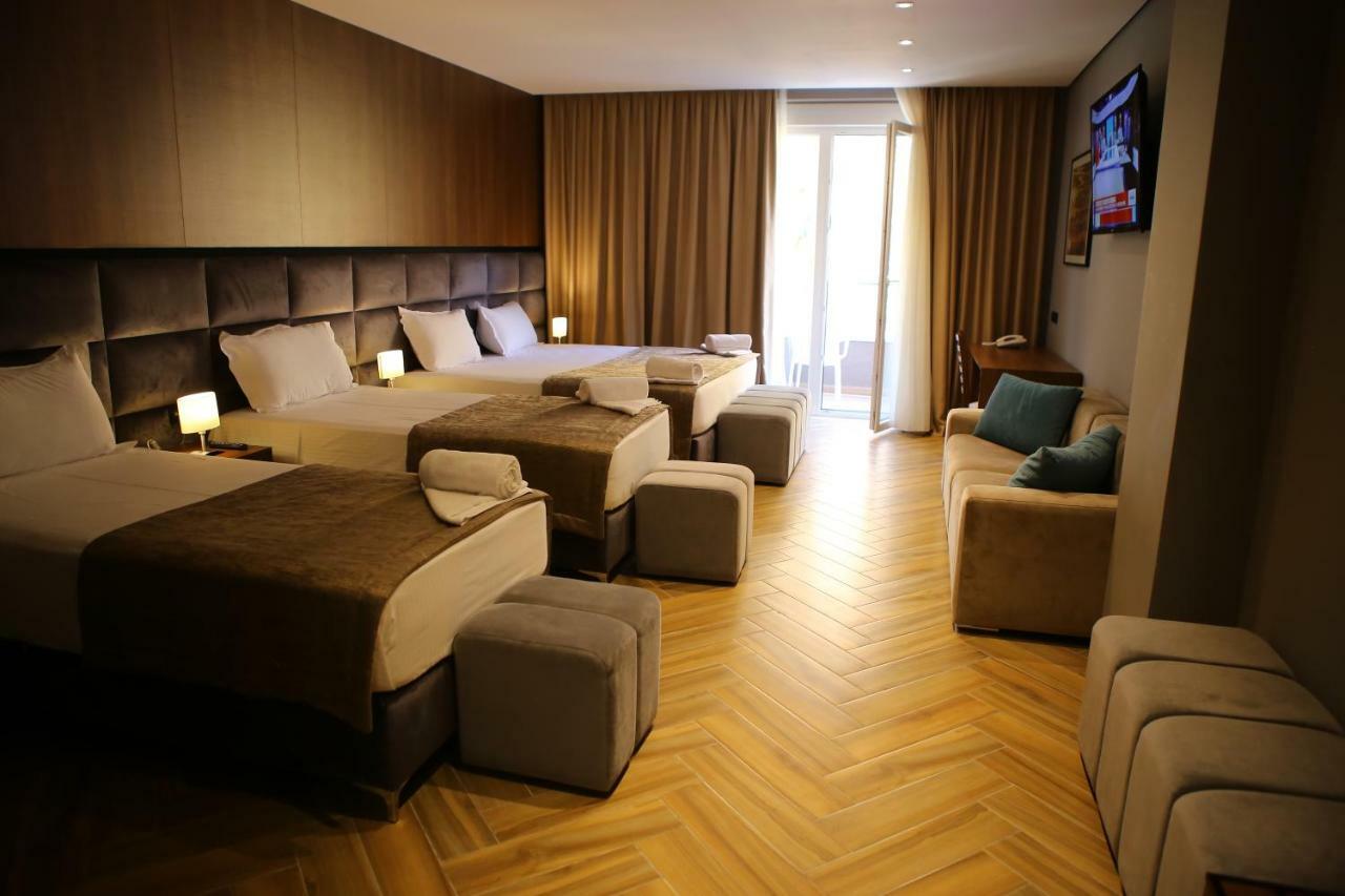 Twin Towers Hotel City & Beach Resort Shëngjin Exteriér fotografie